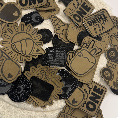 B-WARE Wundertüte - 10 Kunstleder-Patches zum Aufbügeln